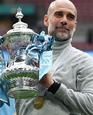 Une page se tourne : Manchester City officialise le départ de Pep Guardiola !