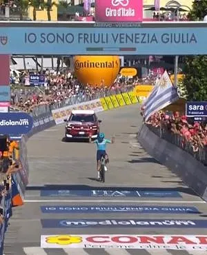 Giro 2026 : Victoire en solitaire de l’Italien Alberto Bettiol, Jasper Stuyven 3e