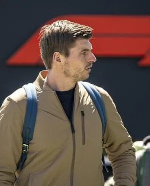 « J’ai toujours voulu continuer mais j’attendais du changement » : Max Verstappen temporise sur son départ de F1