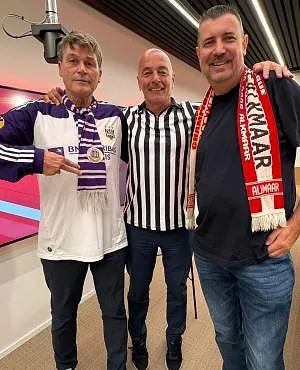 Le derby wallon entre le Standard et Charleroi, celui des Flandres entre Gand et Bruges… : Marc Delire préface les affiches du week-end dans Top Prono avec deux fans ! (vidéo)