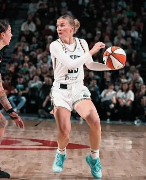 Julie Vanloo voit son contrat en WNBA prendra fin mais a déjà trouvé son nouveau club en Europe !