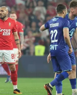 Charleroi remporte le choc wallon (0-2) et prive le Standard de l’Europe