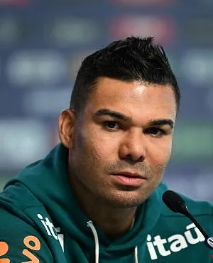 « On doit toujours parler de Neymar, Neymar, Neymar » : le coup de gueule de Casemiro
