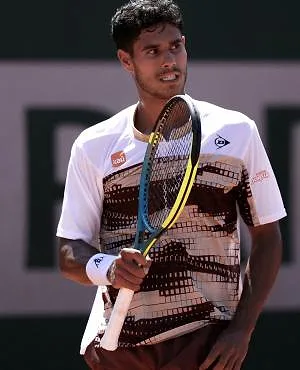 Roland-Garros va sanctionner Vallejo pour ses propos sexistes contre l’arbitre de son match contre Kouame