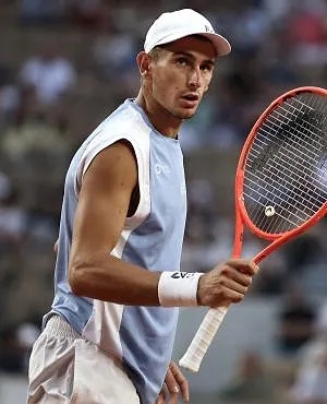 Arnaldi qualifié après un nouveau match épique : voici les affiches des quarts de finale de Roland-Garros