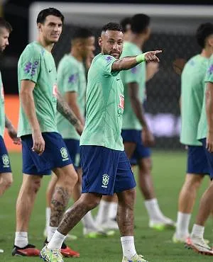 J-8 avant la Coupe du monde : le Brésil peut-il offrir une Coupe du monde à Neymar ?