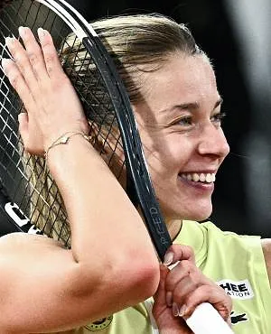 Elle ne pouvait pas payer son hôtel et sa tenue a progressivement changé : l’histoire folle de la finaliste de Roland-Garros, Maja Chwalinska