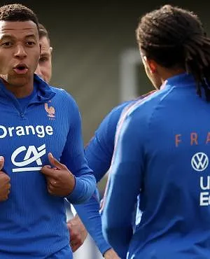Une publicité qui dérange : plusieurs Bleus veulent régler leur compte avec la Fédération