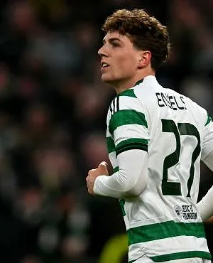 Arne Engels a la cote : le Belge intéresse trois clubs de Premier League !