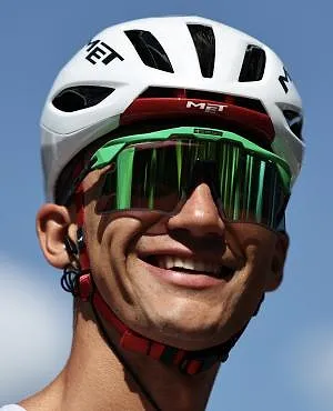 Isaac Del Toro en patron sur le Tour Auvergne-Rhône-Alpes, Paul Seixas a chuté !