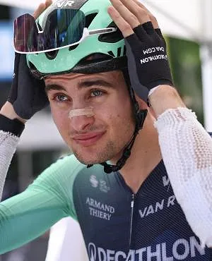 Abandon de Paul Seixas sur le Tour Auvergne-Rhône-Alpes, le Tour de France en danger ?