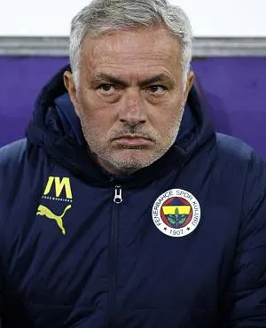 De video die viraal gaat: José Mourinho’s nieuwe masterclass op de persconferentie!