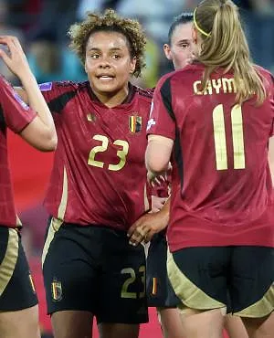 De Red Flames kunnen niet op tegen Spanje (1-5)