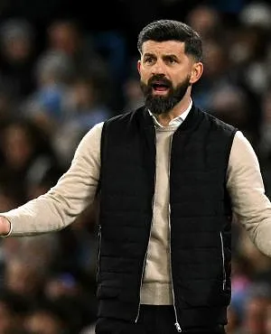 Oud-trainer van Cercle, Miron Muslic, herpakt zich bij Schalke