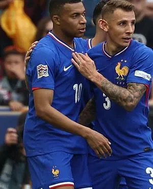 Frankrijk temt Duitsland en wint de bronzen medaille in de Nations League (0-2)