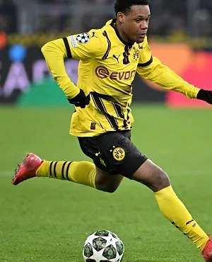 Julian Duranville maanden afwezig door schouderblessure
