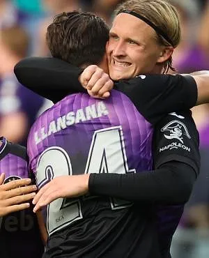 Anderlecht neemt (kleine) optie op derde voorronde na zuinige winst tegen Häcken