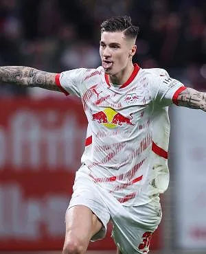 Manchester United of Newcastle? Benjamin Sesko heeft eindelijk zijn keuze gemaakt!