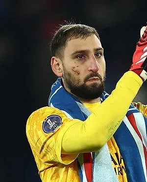 Donnarumma wil PSG verlaten om bij Manchester United te tekenen