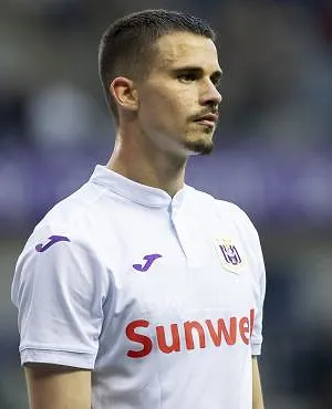 Uitweg in zicht voor Leander Dendoncker na zijn vertrek bij Anderlecht!