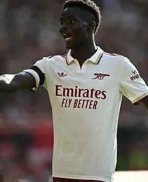 Premier League: Arsenal moet Bukayo Saka missen met hamstringblessure