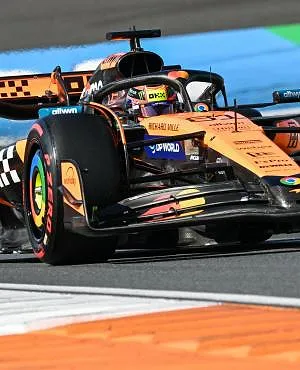 Formule 1: Oscar Piastri (McLaren) pakt pole position in Zandvoort voor Norris en Verstappen