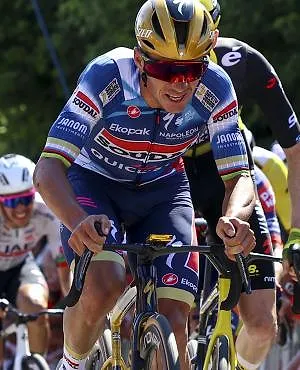 Evenepoel liet zich zien, maar won niet: Grégoire wint de 4e etappe van de Ronde van Groot-Brittannië!