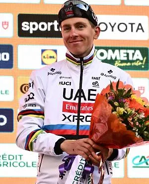 WK wielrennen: Pogacar neemt het ook op tegen Evenepoel in het tijdrijden!