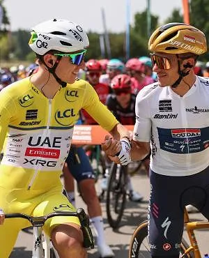 «Ik wil Remco uitdagen in zijn specialiteit»: Pogacar waarschuwt Evenepoel voor de WK