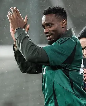 Wereldreiziger Paul-José Mpoku trekt naar Saoedi-Arabië: «The last trip»
