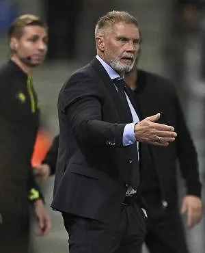 Thorsten Fink haalt uit: “De tactiek is niet gerespecteerd”
