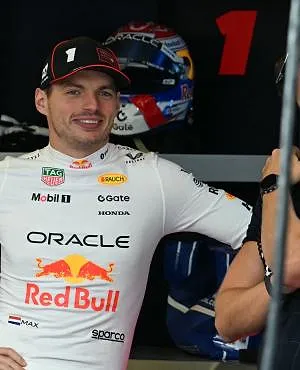 GP van Azerbeidzjan: Max Verstappen verovert polepositie in chaotische kwalificaties