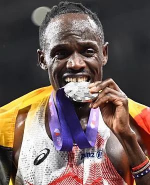 WK atletiek : Isaac Kimeli pakt zilver op 5.000 meter