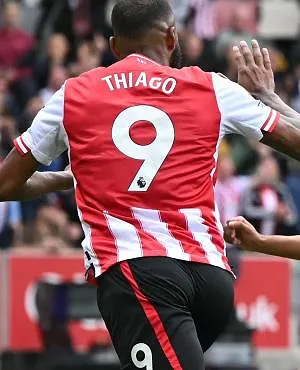 Ex-spits van Club Brugge kruisigt wankelend Manchester United
