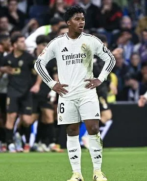 Endrick al op weg naar de uitgang bij Real Madrid? De Braziliaan zou in januari willen vertrekken!