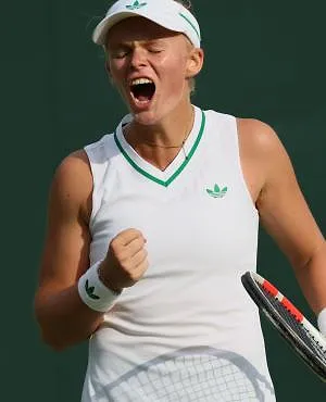 De Belgische belofte Jeline Vandromme wint het junioren Masters-tennistoernooi