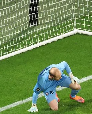 “Onhandig”, “twee fouten die zwaar doorwegen”: Arnaud Bodart blundert volledig bij Lille!