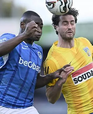 KRC Genk knoopt in Westerlo weer aan met de zege