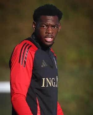 Euvrard verheugd na de vier goals van Mitongo: «Hij is een spits met een heel interessant potentieel»