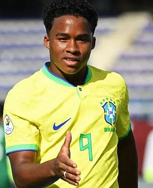 OL op het punt om een grote slag te slaan: Endrick staat dicht bij een uitleenbeurt van Real Madrid