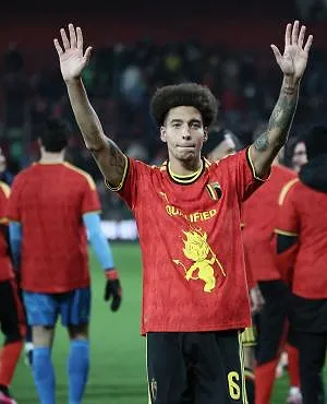 Axel Witsel genoot van het onthaal in Sclessin bij zijn invalbeurt: “Het is hier heel speciaal voor mij”