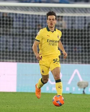 « Het positieve punt van een teleurstellende avond »: Ardon Jashari maakt indruk bij zijn terugkeer in Milaan!