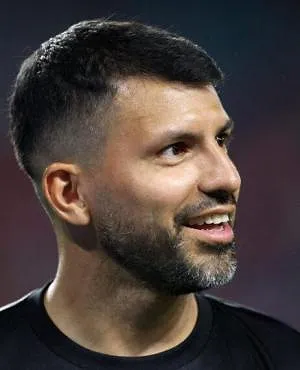 France-Senegal, het eerste elftal tegen het reserveteam: een uitglijder die Sergio Agüero aan het lachen maakt