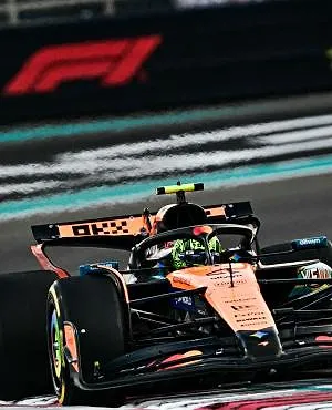 Formule 1: Lando Norris kroont zich voor het eerst tot wereldkampioen!
