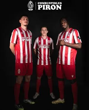 Standard stelt een nieuw shirt voor: dit is het tenue dat de Rouches dit weekend tegen OHL zullen dragen!