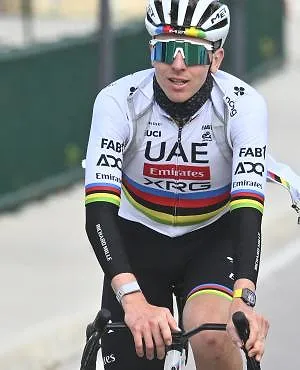 Tadej Pogačar kijkt vol vertrouwen uit naar 2026: «Ik ben niet bang voor Evenepoel en Lipowitz»