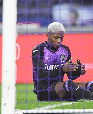 «Ik ben Brian Riemer niet kwalijk»: Nilson Angulo vertelt over zijn eerste jaren bij Anderlecht