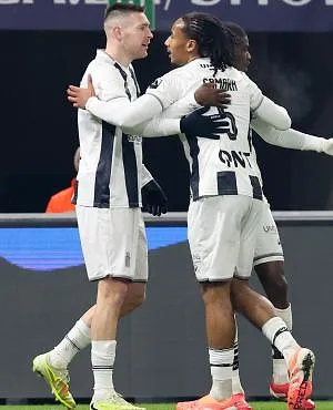 RSC Anderlecht sluit 2025 met nieuwe nederlaag tegen Charleroi af