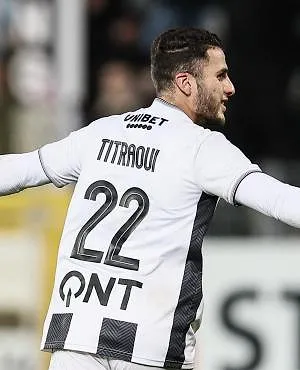 Charleroi zet prijs voor Yacine Titraoui vast: 9 miljoen euro