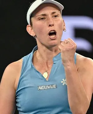 Australian Open: Elise Mertens schittert opnieuw en plaatst zich voor de achtste finales in Melbourne